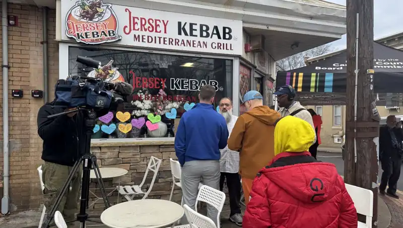 Türk Aile, Yeşil Kart Beklerken ABD'de Gözaltına Alındı!