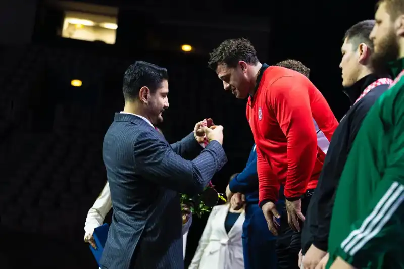 Rıza Kayaalp Dünya Şampiyonası'ndan Altın Madalya ile Döndü!