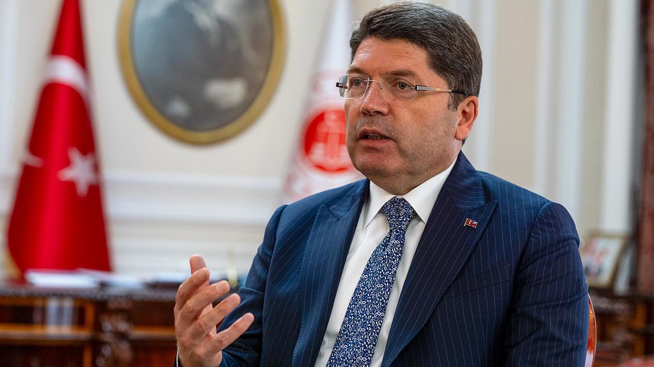 Adalet Bakanı Tunç 'korsan metin' ile ilgili açıklama yaptı
