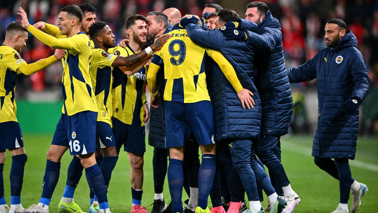 Fenerbahçe deplasmanda Prag'ı 2-1 mağlup etti