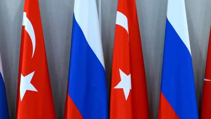 Diplomatik İlişkilerin 105’inci Yılı: Rusya ve Türkiye'de Denge Arayışları