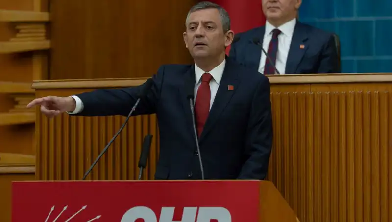 Imralı'dan gelen "Silah bırakın" çağrısı, siyasi gündemi alt üst etti