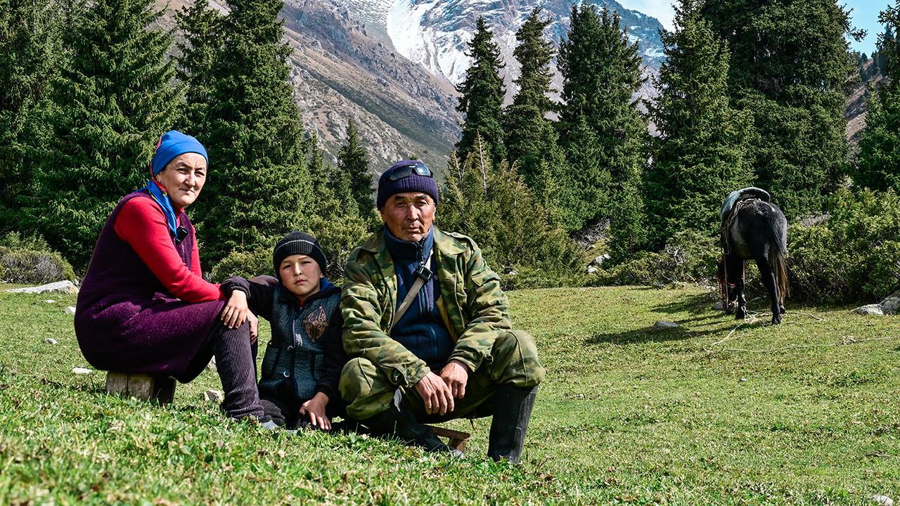 Tanrı Dağları'nda Kaybolan Türk Ailesi