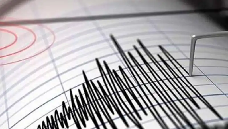 Sındırgı'da 4,3 Büyüklüğündeki Deprem, Vatandaşları Korkuttu!