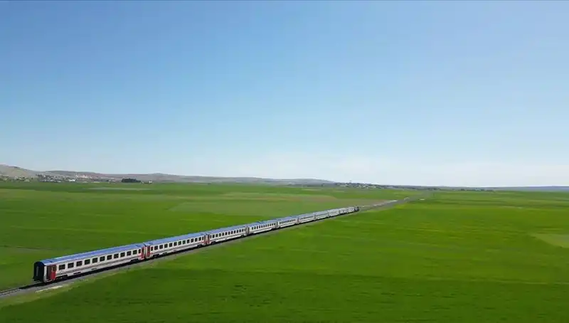Diyarbakır Ekspresi: İlk Durağı Malatya, Ulaşımda Yeni Dönem Başlatıyor!