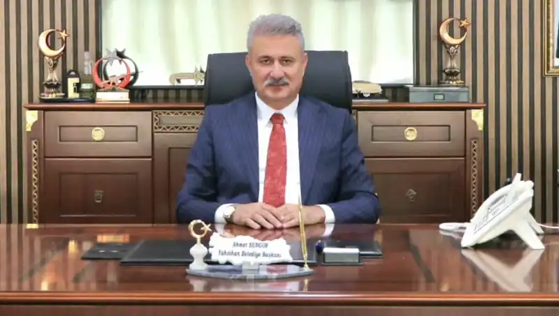 Yahşihan Belediye Başkanı Ahmet Sungur Gözaltına Alındı: AK Parti'den Neler Geliyor?