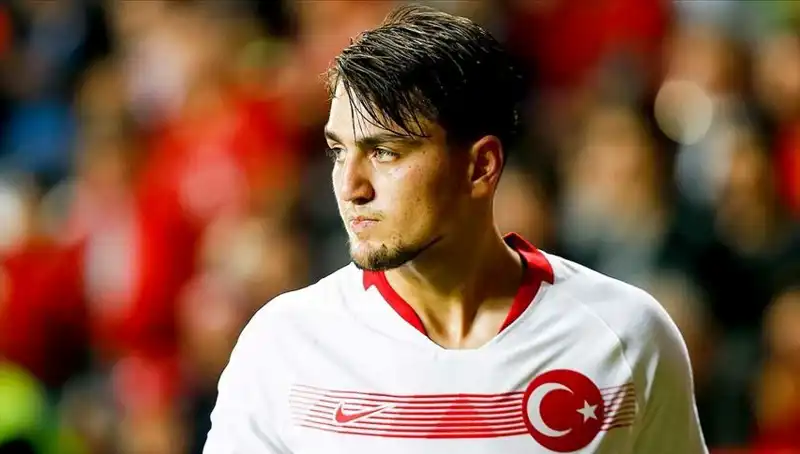 Beşiktaş, Milli Futbolcuyu Kadrosuna Katmak İçin Girişimlerini Hızlandırdı
