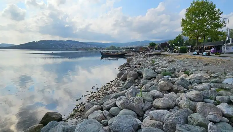 Sapanca Gölü'nde Su Seviyesi Düşüyor: Ekosistem Üzerindeki Etkileri