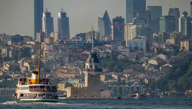 İstanbul'da Hafta Sonu Sıcaklıklar Yükseliyor: Yaz Havasına Hazır Mısınız?