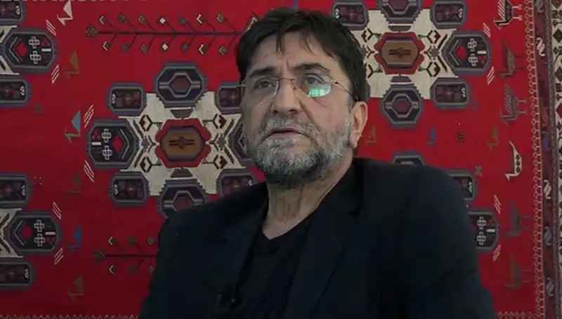 Nihat Genç Hayatını Kaybetti: Medyanın Kayıp Yıldızı Anısına Bir Bakış