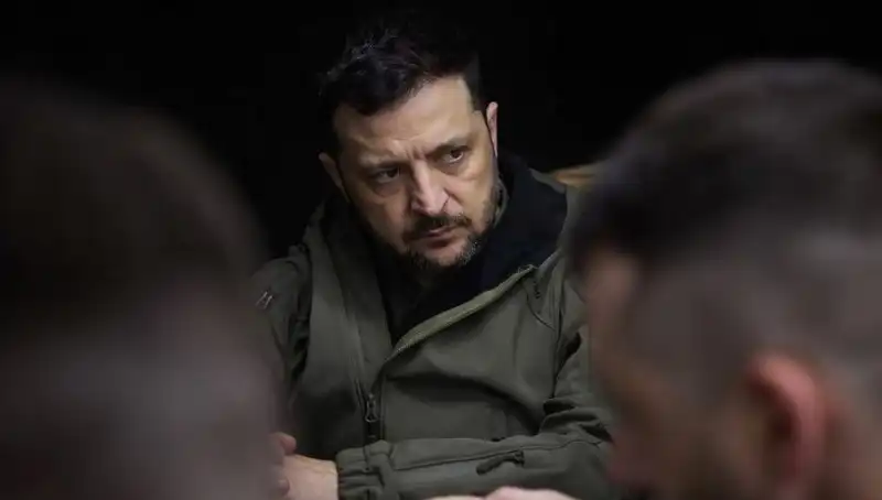 Zelenski: Rusya, Kuzey Kore Üretimi Füze ile Saldırı Gerçekleştirdi