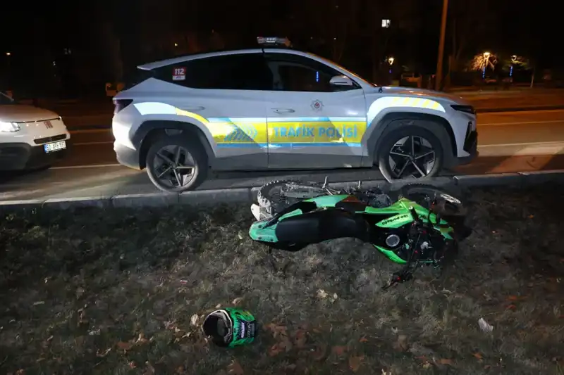 Dur İhtarı Dikkate Almayan Sürücüye 122 Bin Lira Ceza!