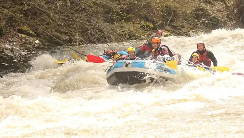 Rafting Tutkunları İçin Debi Artışı: Bölgeye Yoğun İlgi Gösterildi