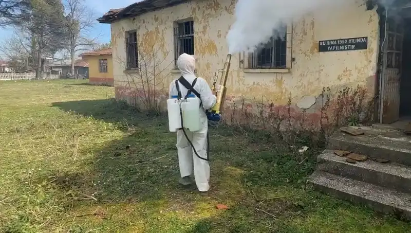 Çiftçiler Kahverengi Kokarca ile Mücadelede Birlik Oluyor: Seferberlik Başladı!
