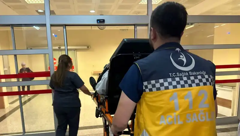 Adıyaman'da Kadın Kavgasına Müdahale Eden Genç Adam Bıçaklandı