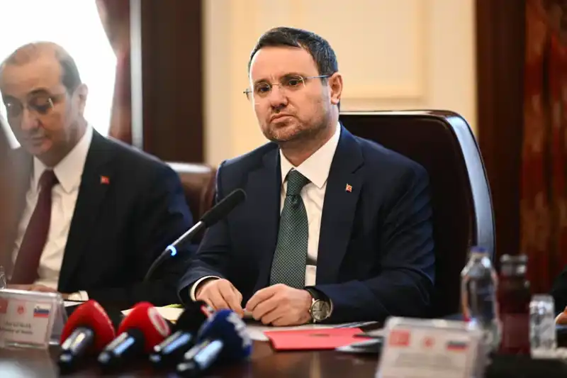 Akın Gürlek: Geleceği Şekillendiren Kararlı Adımlar Atıyoruz!