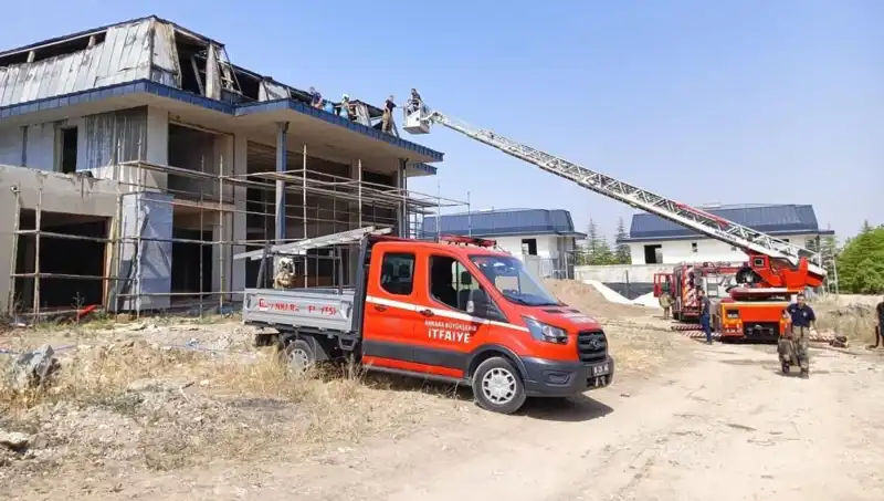 Ankara Gölbaşı'nda Villaların Olduğu Alanda Korkutan Yangın: Neler Oldu?