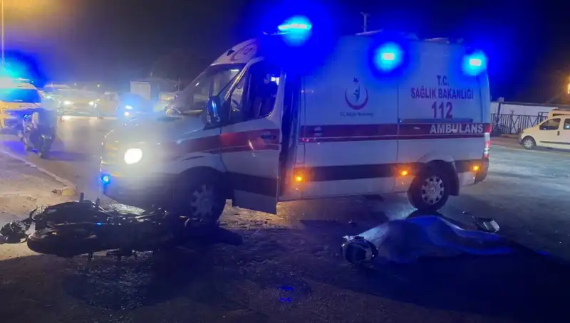 Antalya'da Motosiklet Kazası: Genç Serhat Hayatının Baharındayken Hayatını Kaybetti