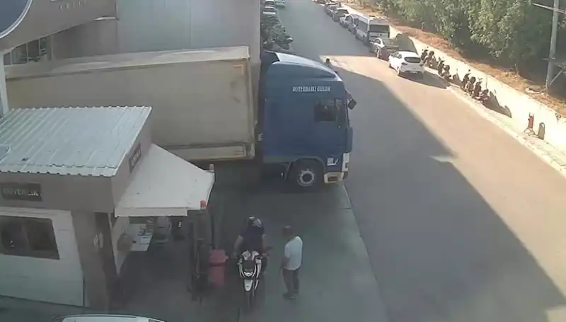 Nakliye Şebekesi Operasyonu: Milyonlarca Liralık Ürün Ele Geçirildi