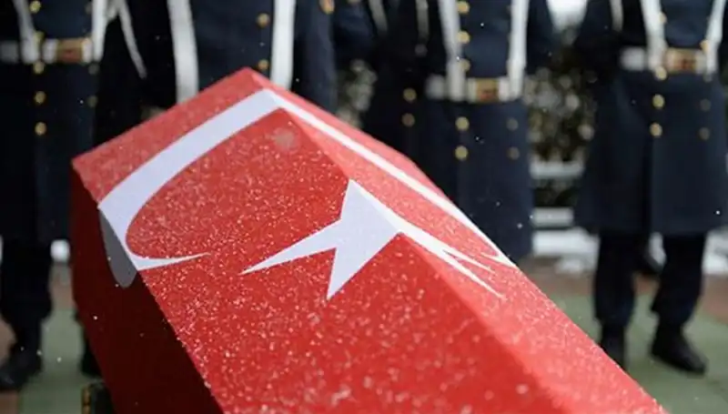 Pençe Kilit Operasyonu'nda Yaralanan Askerimiz Şehit Düştü: Detaylar Burada