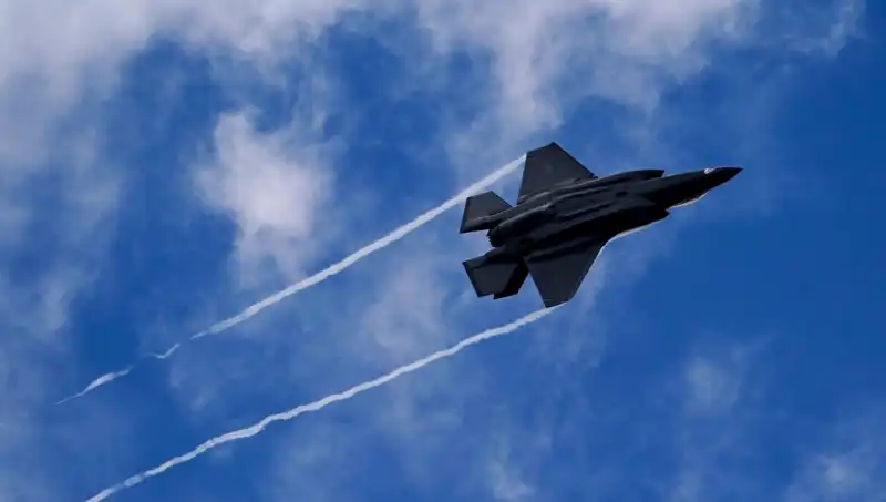 Atina'da Türkiye'nin F-35 Endişesi: ABD Ne Yapmaya Çalışıyor?