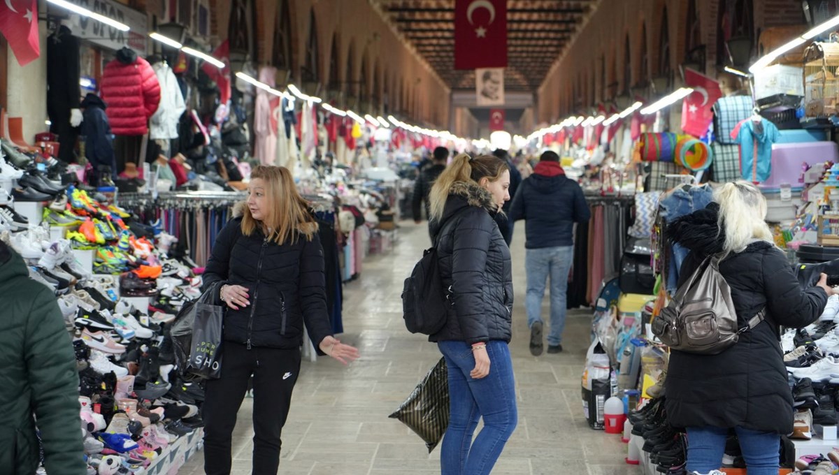 "Artık Bulgarlar da Türkiye'ye Gelmekten Vazgeçiyor: TL'nin Değer Kazanması Alışveriş Rotasını Değiştirdi"