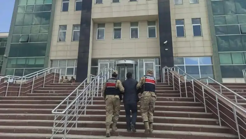 Hapis Ceza Sürecinden Kaçan Şüpheli, Gizlendiği Yerde Ele Geçirildi