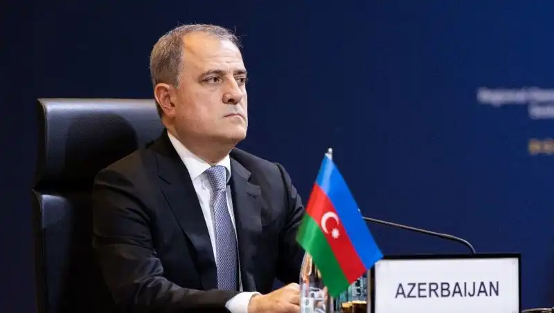 Azerbaycan ve Ermenistan Barış Anlaşmasında Tarihi Adım Attı