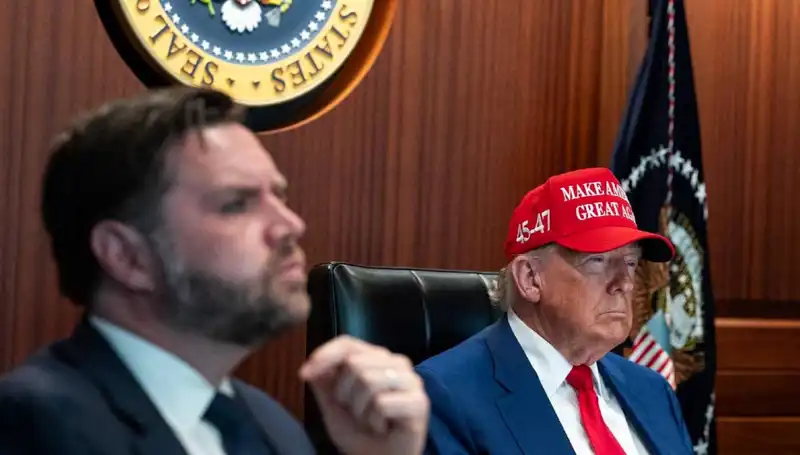 Trump'ın Azil Tasarısı Reddedildi: Politika ve Gelecek Üzerine Etkileri