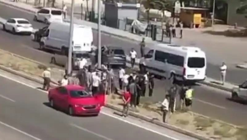 Yolun Karşısına Geçen Yaya, Otomobilin Çarpmasıyla Hayatını Kaybetti