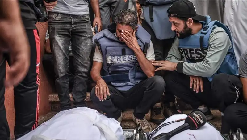 Gazze'deki Gazeteciler, Soykırım İddialarını Dünyaya Duyuruyor: Seslerini Kime Ulaştıracaklar?