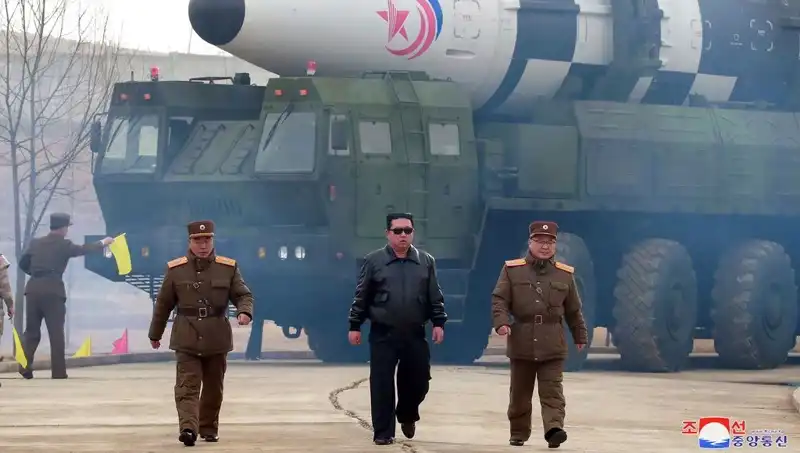 Kuzey Kore Nükleer Silah Devleti Statüsünü Güçlendirmek İçin Stratejiler Geliştiriyor
