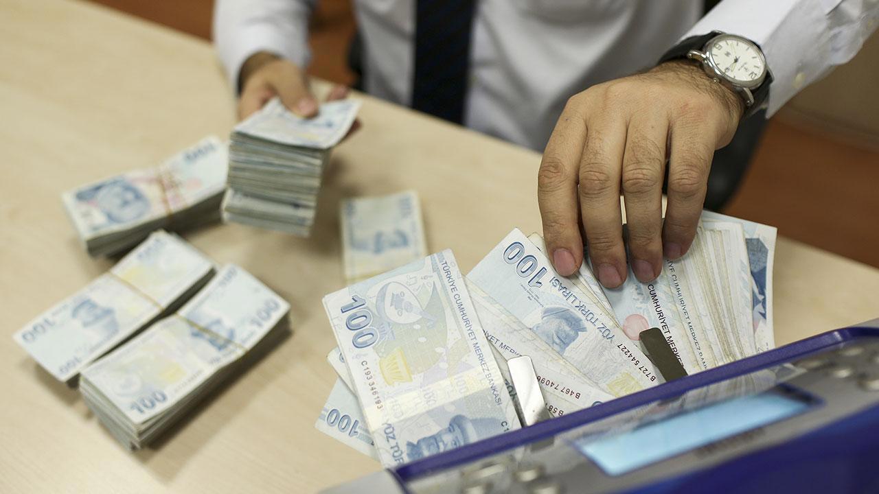 Bugün Hesaplara Zam Farkları Ve Ek Ödemeler Yatırılıyor