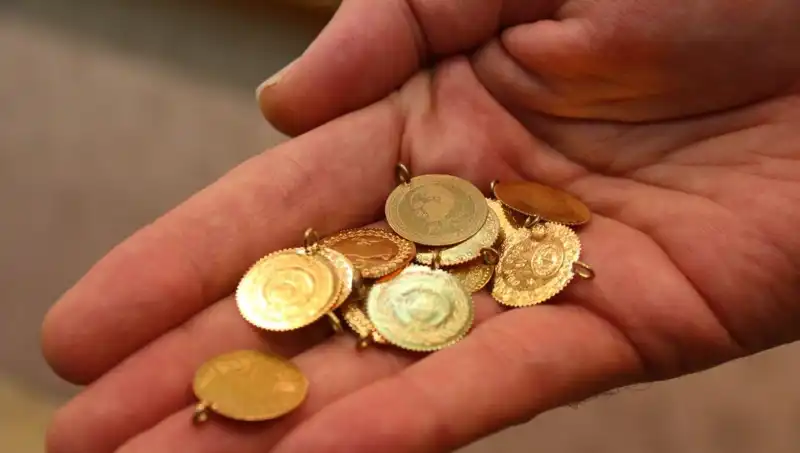 30 Nisan Canlı Altın Fiyatları: Gram ve Çeyrek Altında Son Durum!