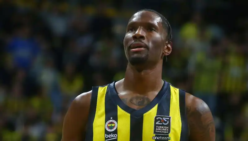 Nigel Hayes-Davis’in Yeni Takımı, Yeni Bir Başlangıç İçin Hazırlanıyor