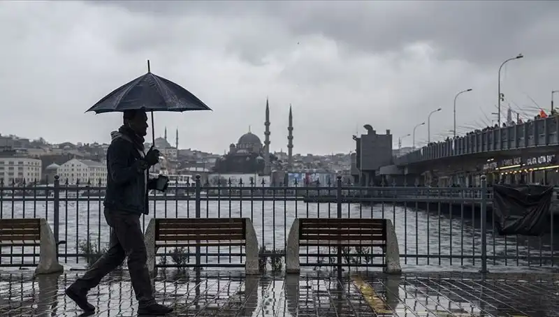 İstanbul'da Kış Geri Dönüyor: Yağmur ve Kar Beklentisi