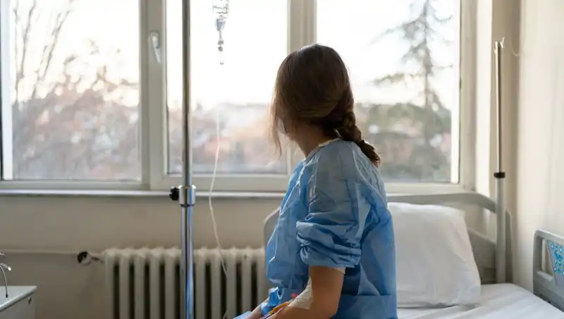 27 Yaşındaki Kadının Meme Kanseri Hikayesi: Doktorları Şaşırtan Durum