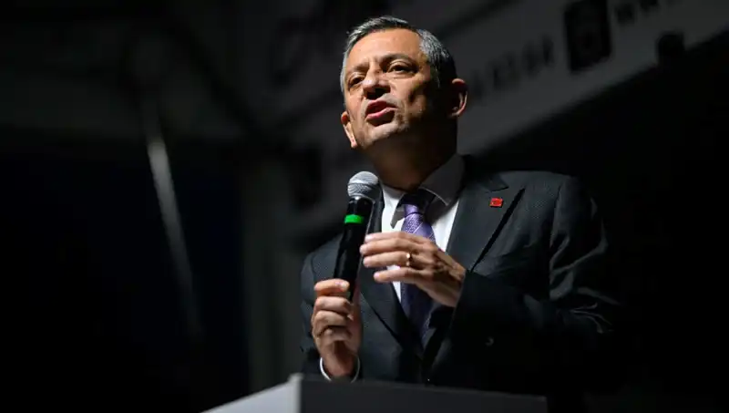 Özgür Özel, Emekli İkramiyesi Konusunda Hükümete Sert Tepki Gösterdi