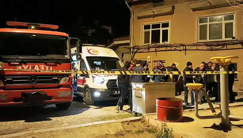 Yaşlı Adamın Cansız Bedeni, Gizemli Yangında Bulundu