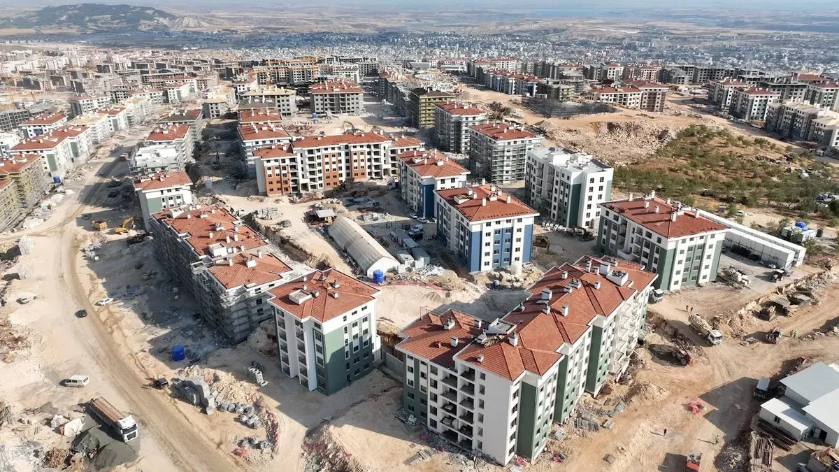 Adıyaman İndere’de Deprem Konutları İçin Yoğun Çalışma: 6 Bin Konut Tamamlandı